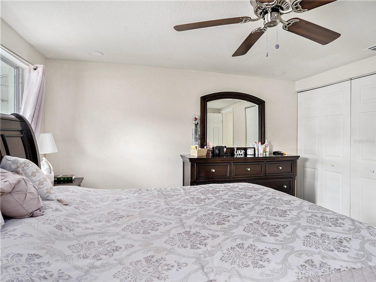 8518 BRIAR GROVE CIR, TAMPA, FL, 33615