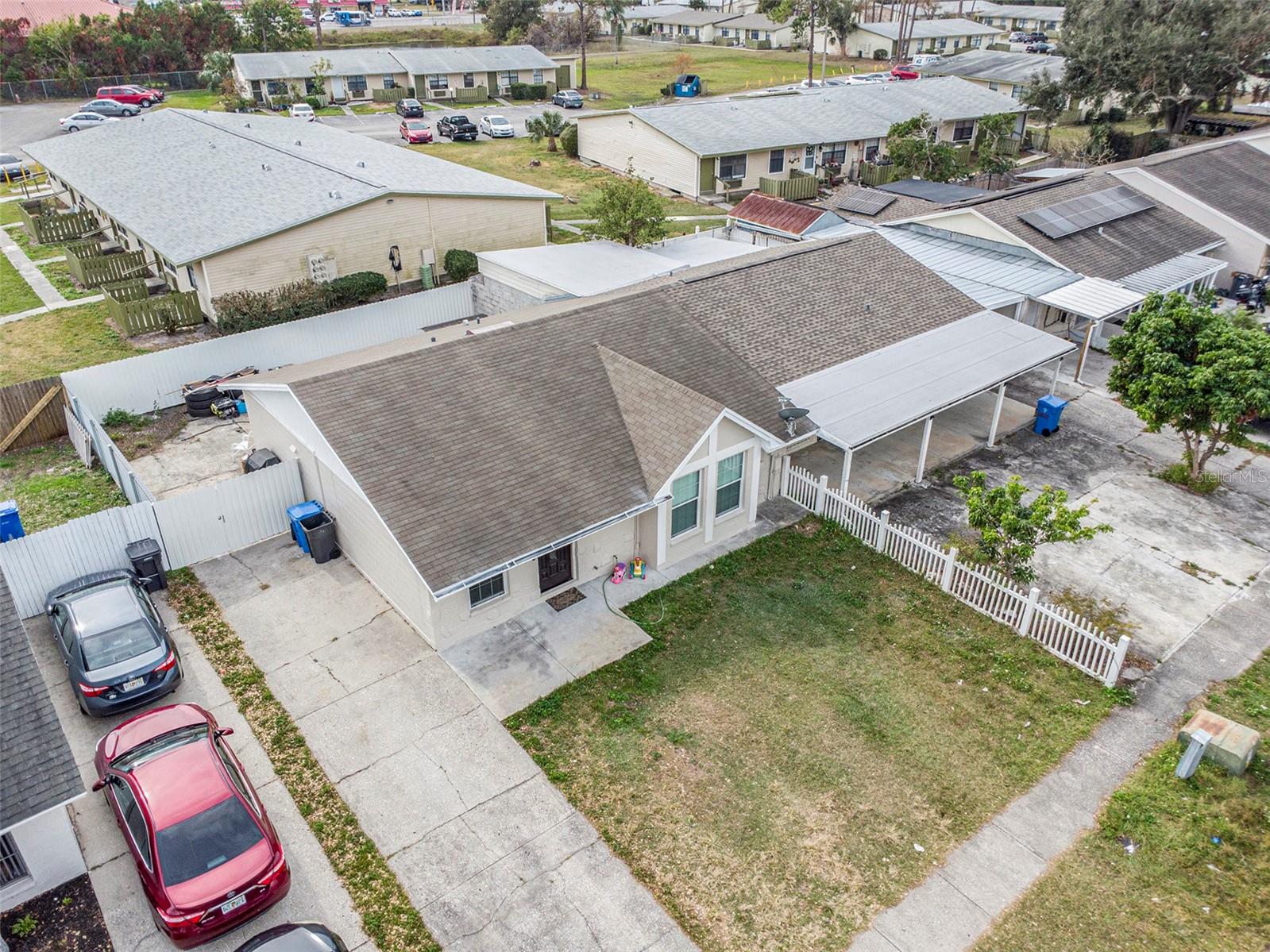 8518 BRIAR GROVE CIR, TAMPA, FL, 33615