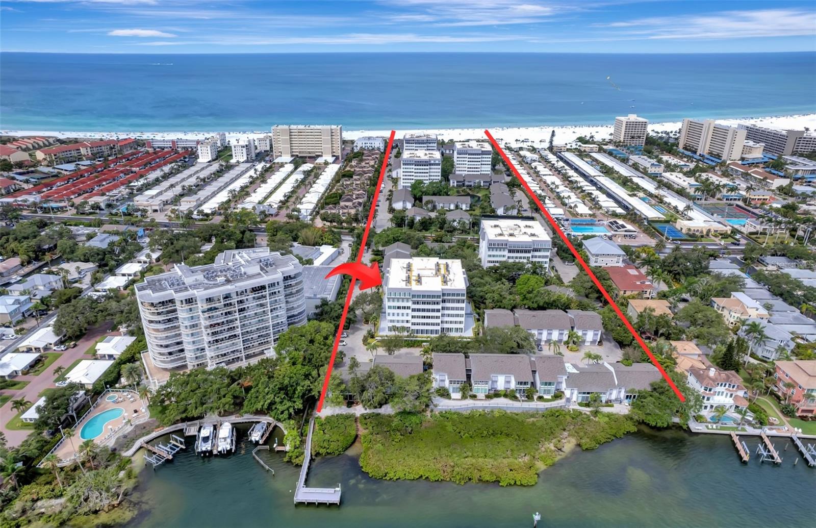 1255 E PEPPERTREE DR #402, SARASOTA, FL, 34242