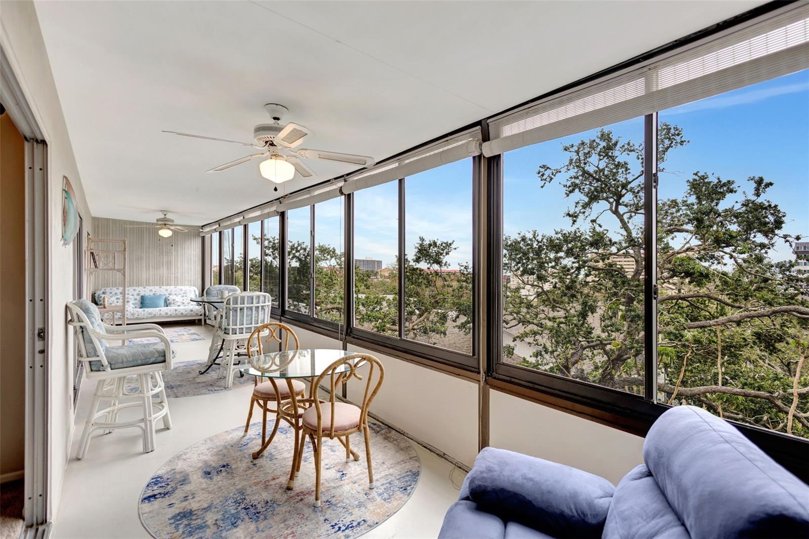 1255 E PEPPERTREE DR #402, SARASOTA, FL, 34242