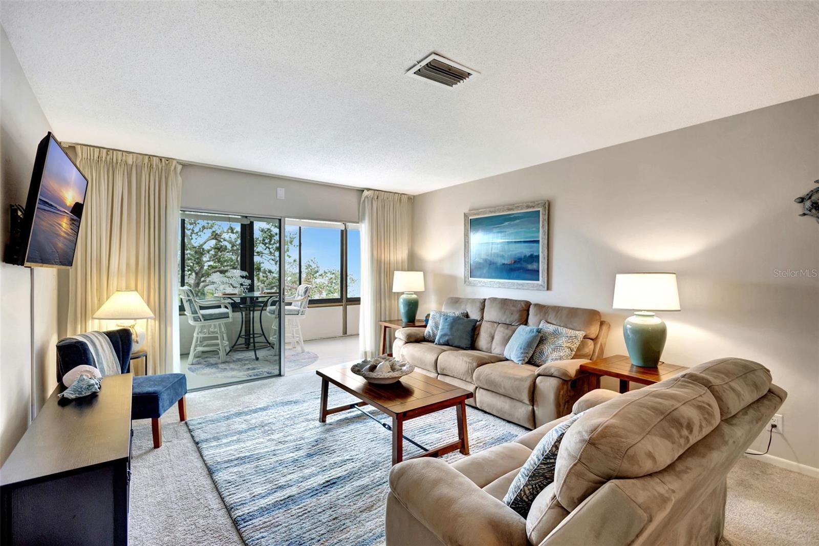 1255 E PEPPERTREE DR #402, SARASOTA, FL, 34242