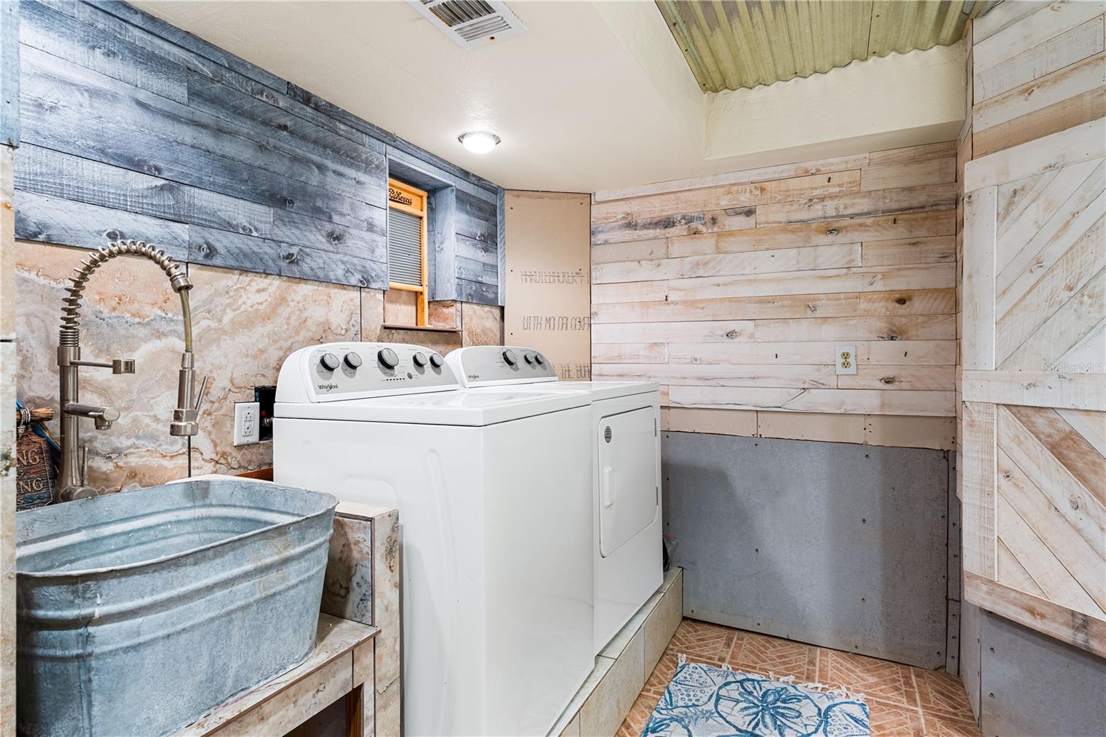 541 EDLEE LN, LONGBOAT KEY, FL, 34228