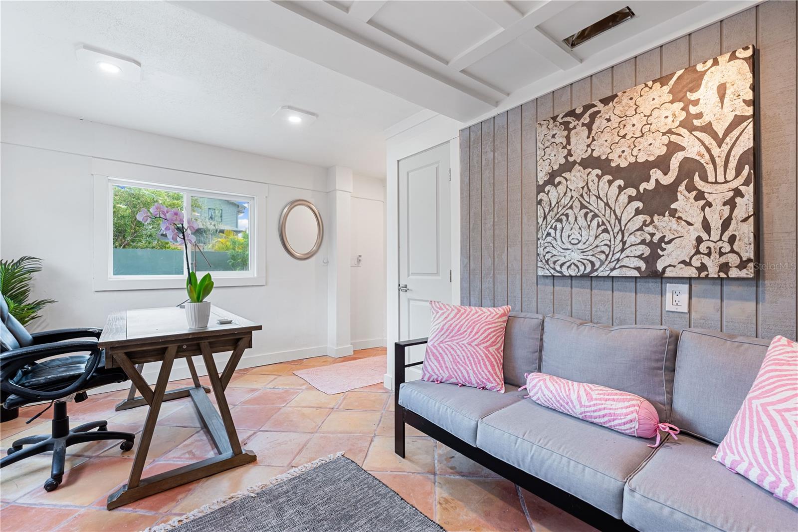 541 EDLEE LN, LONGBOAT KEY, FL, 34228