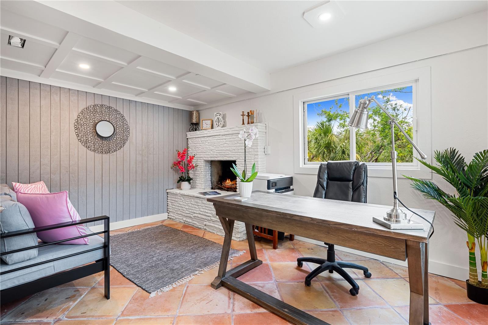541 EDLEE LN, LONGBOAT KEY, FL, 34228
