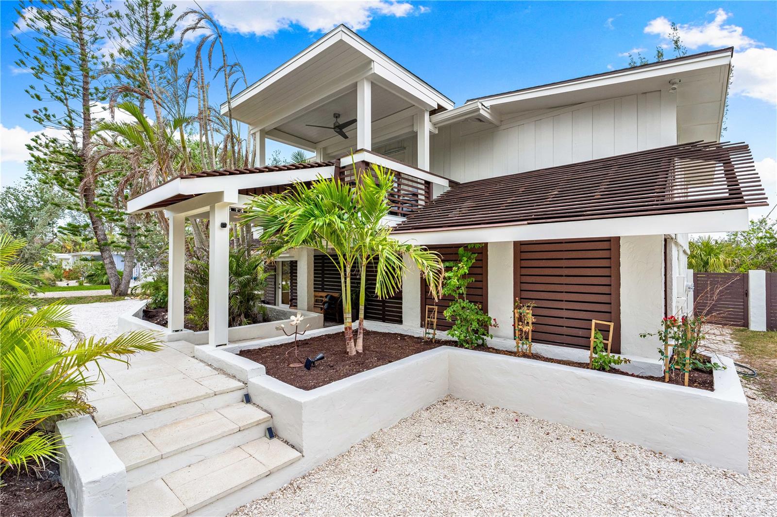 541 EDLEE LN, LONGBOAT KEY, FL, 34228