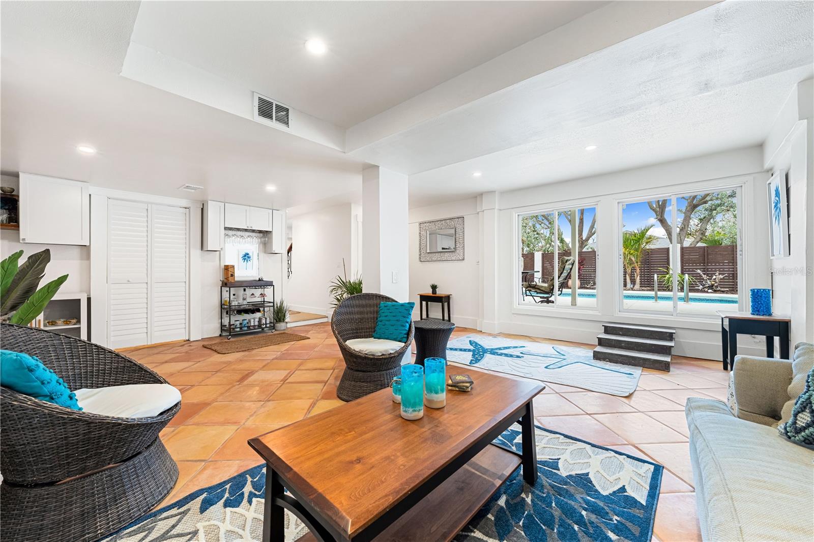 541 EDLEE LN, LONGBOAT KEY, FL, 34228