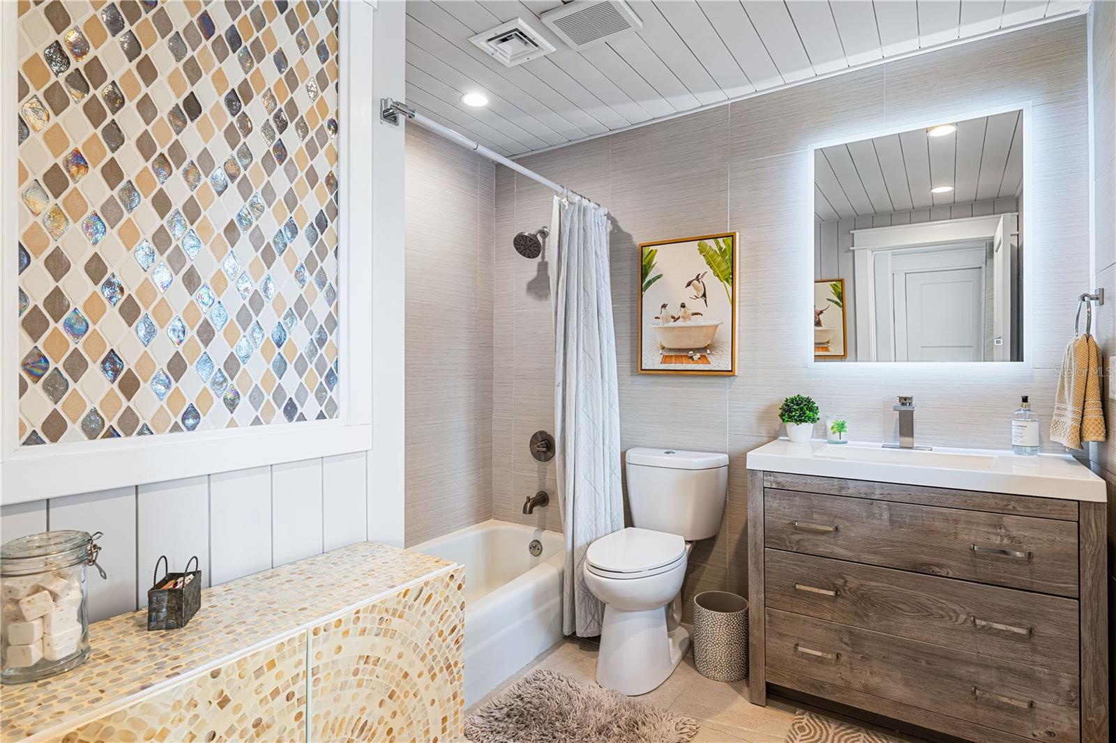 541 EDLEE LN, LONGBOAT KEY, FL, 34228