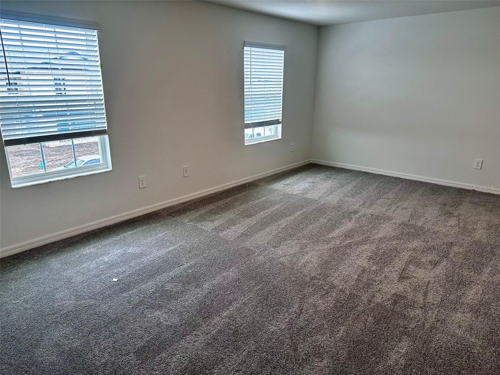 10024 TRUMPET HONEYSUCKLE WAY, SAN ANTONIO, FL, 33576