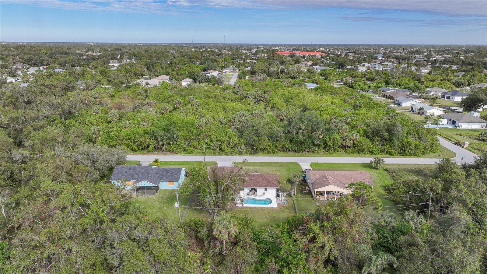 813 THORNTON AVE NW, PORT CHARLOTTE, FL, 33948