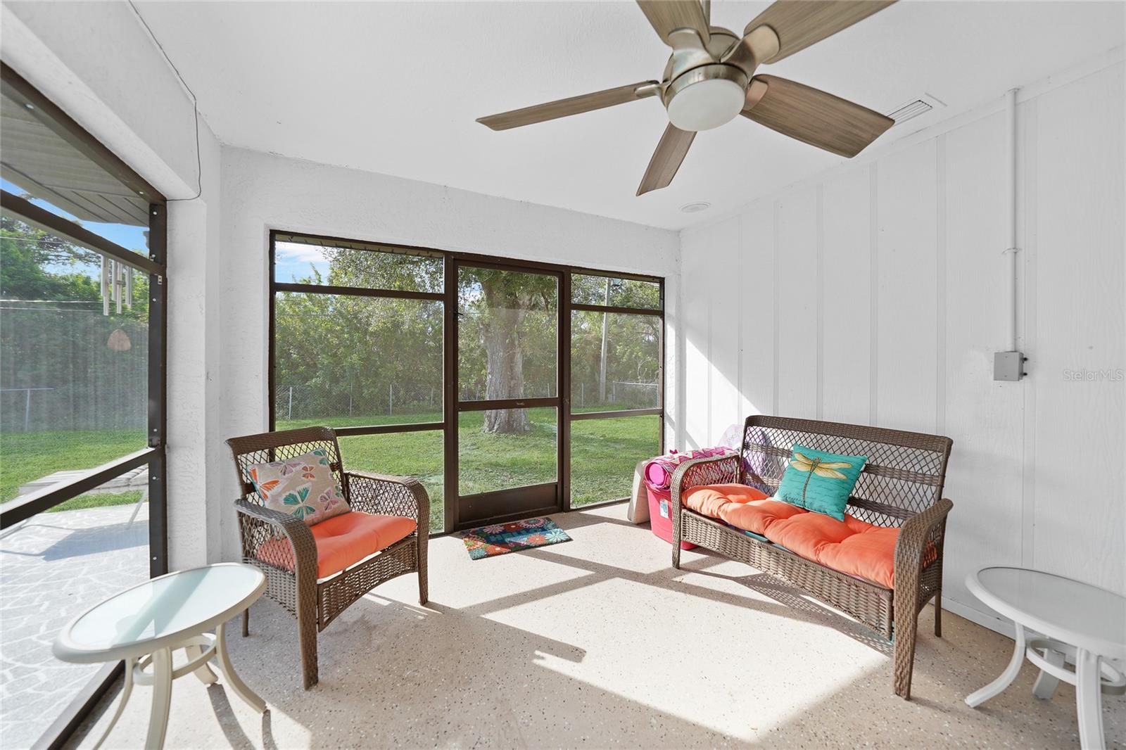 813 THORNTON AVE NW, PORT CHARLOTTE, FL, 33948