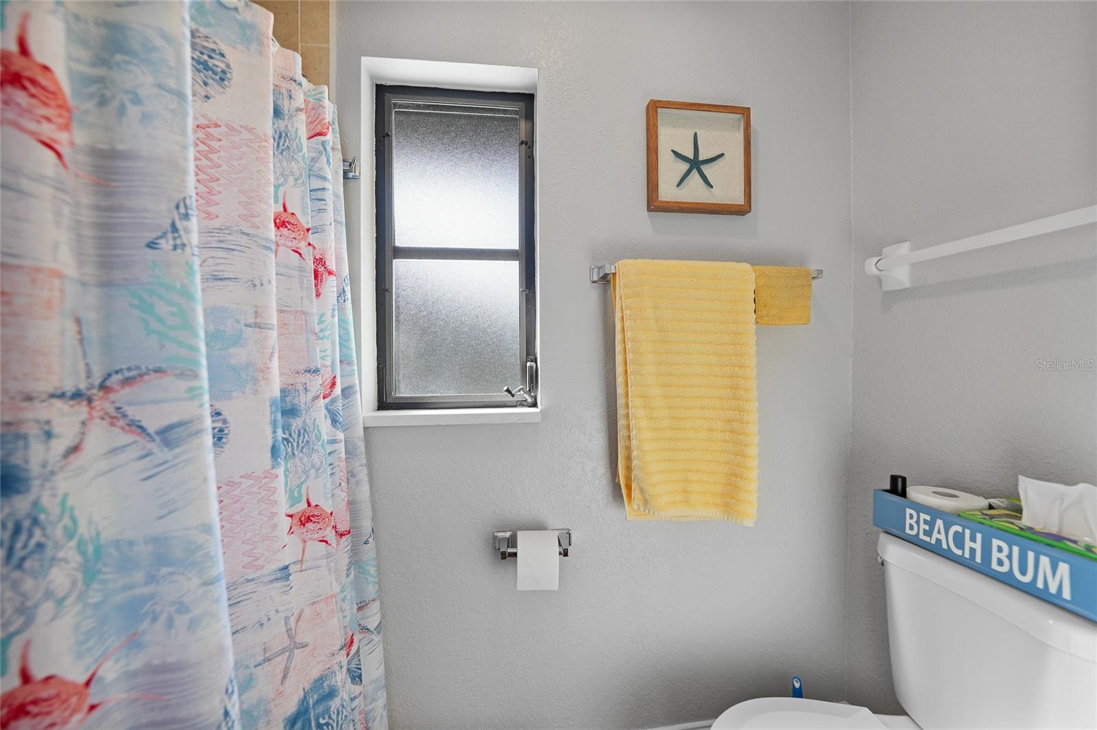 813 THORNTON AVE NW, PORT CHARLOTTE, FL, 33948