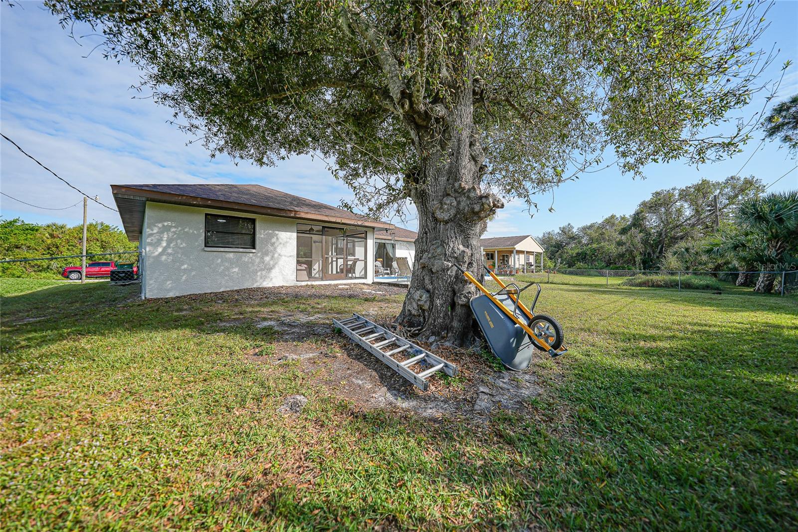 813 THORNTON AVE NW, PORT CHARLOTTE, FL, 33948