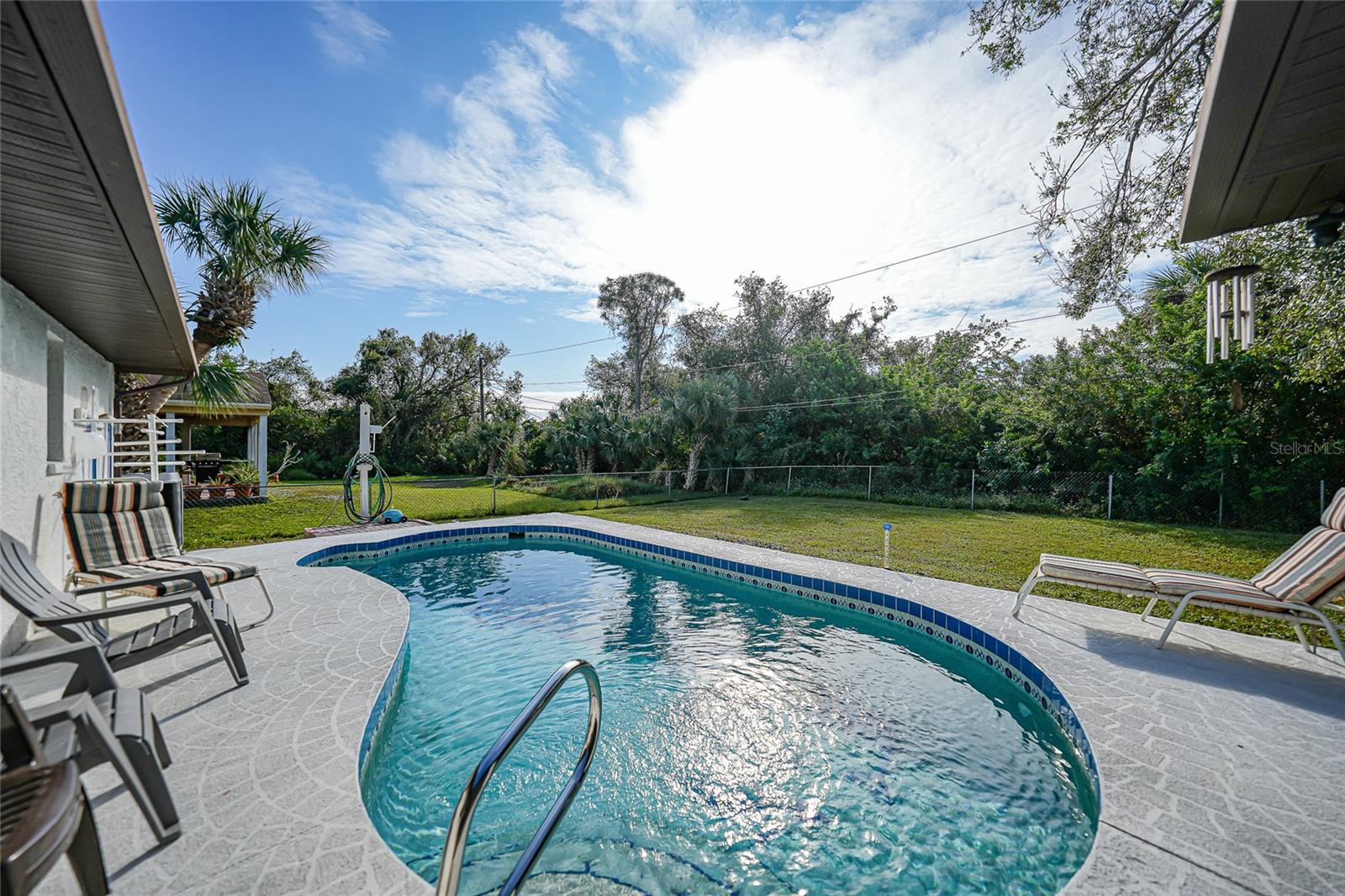 813 THORNTON AVE NW, PORT CHARLOTTE, FL, 33948
