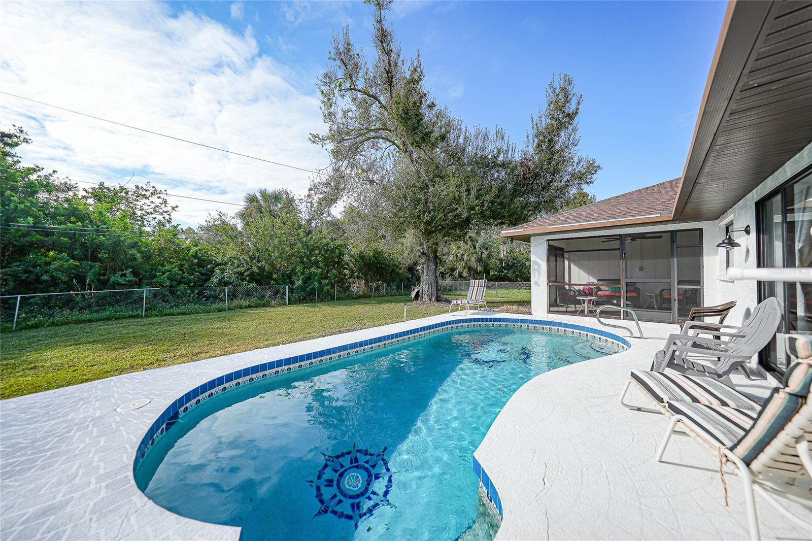 813 THORNTON AVE NW, PORT CHARLOTTE, FL, 33948