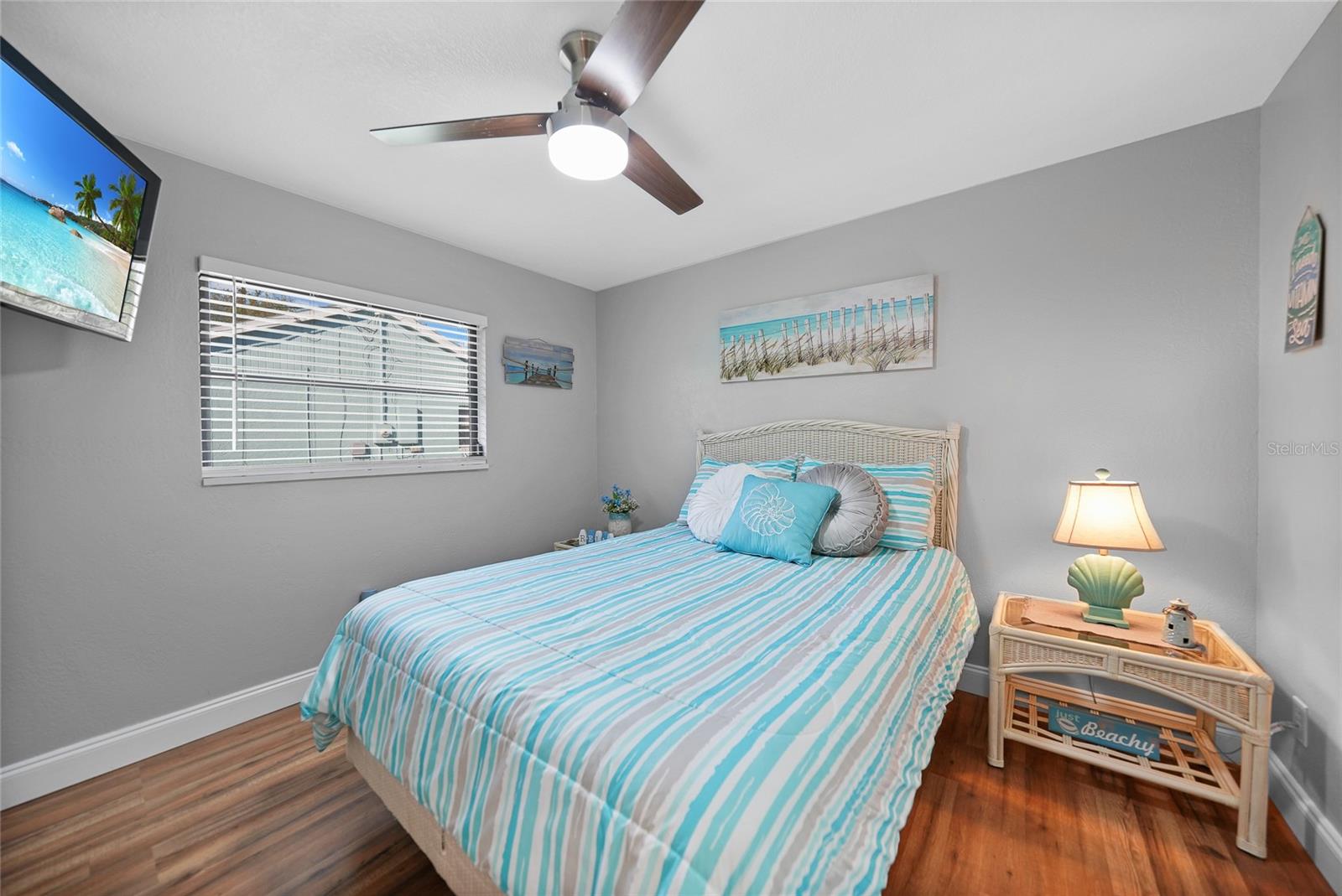 813 THORNTON AVE NW, PORT CHARLOTTE, FL, 33948