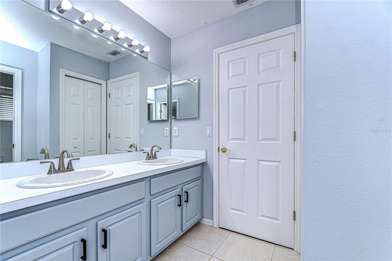 5103 ASHCREST CT, TAMPA, FL, 33647