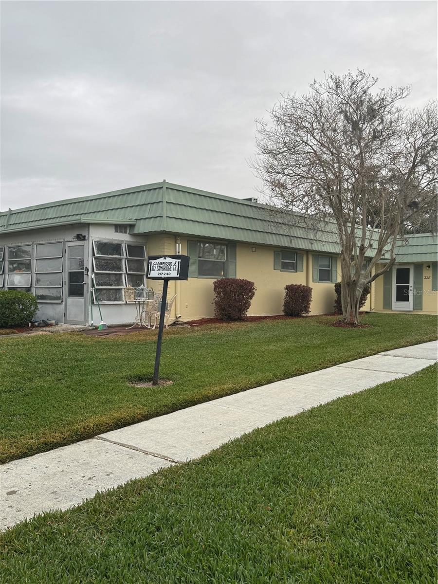 102 CAMBRIDGE TRL #229, SUN CITY CENTER, FL, 33573
