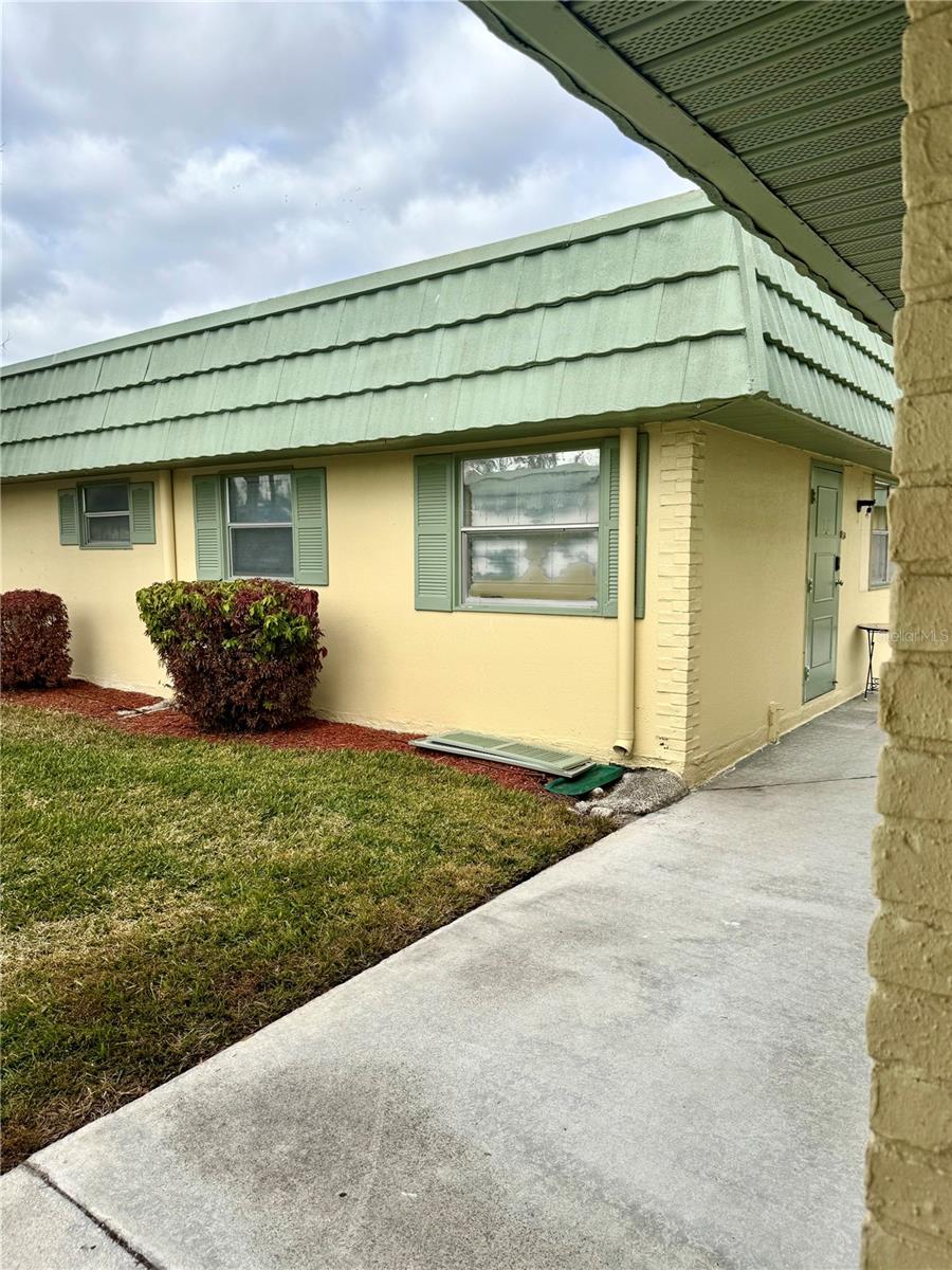 102 CAMBRIDGE TRL #229, SUN CITY CENTER, FL, 33573