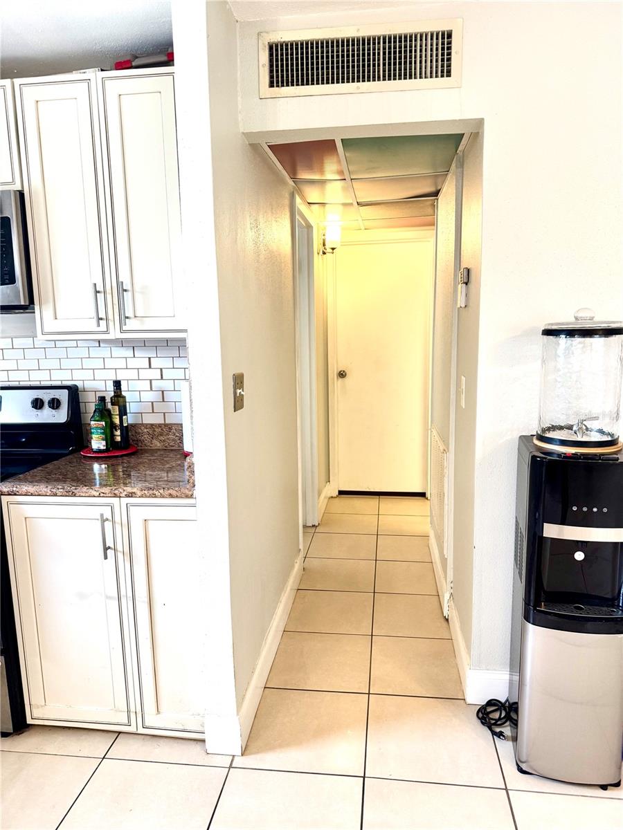 102 CAMBRIDGE TRL #229, SUN CITY CENTER, FL, 33573