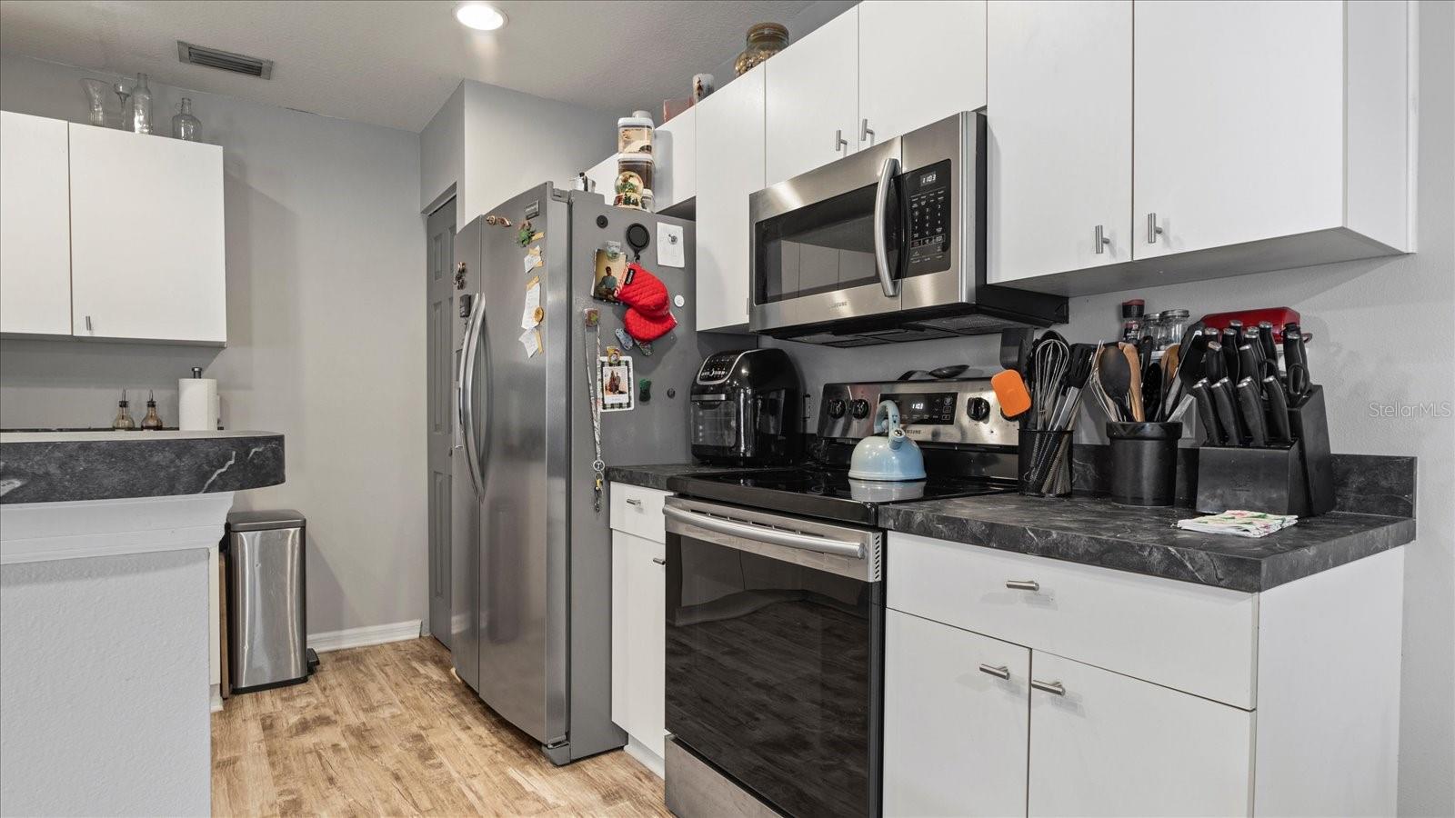 7664 39TH STREET CIR E, SARASOTA, FL, 34243