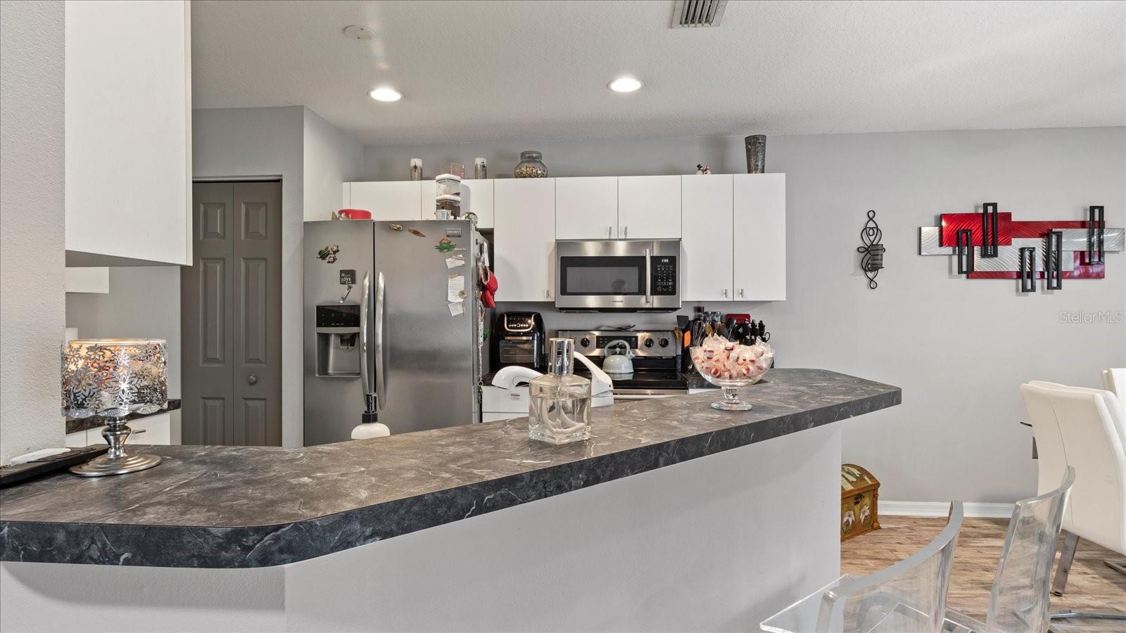 7664 39TH STREET CIR E, SARASOTA, FL, 34243
