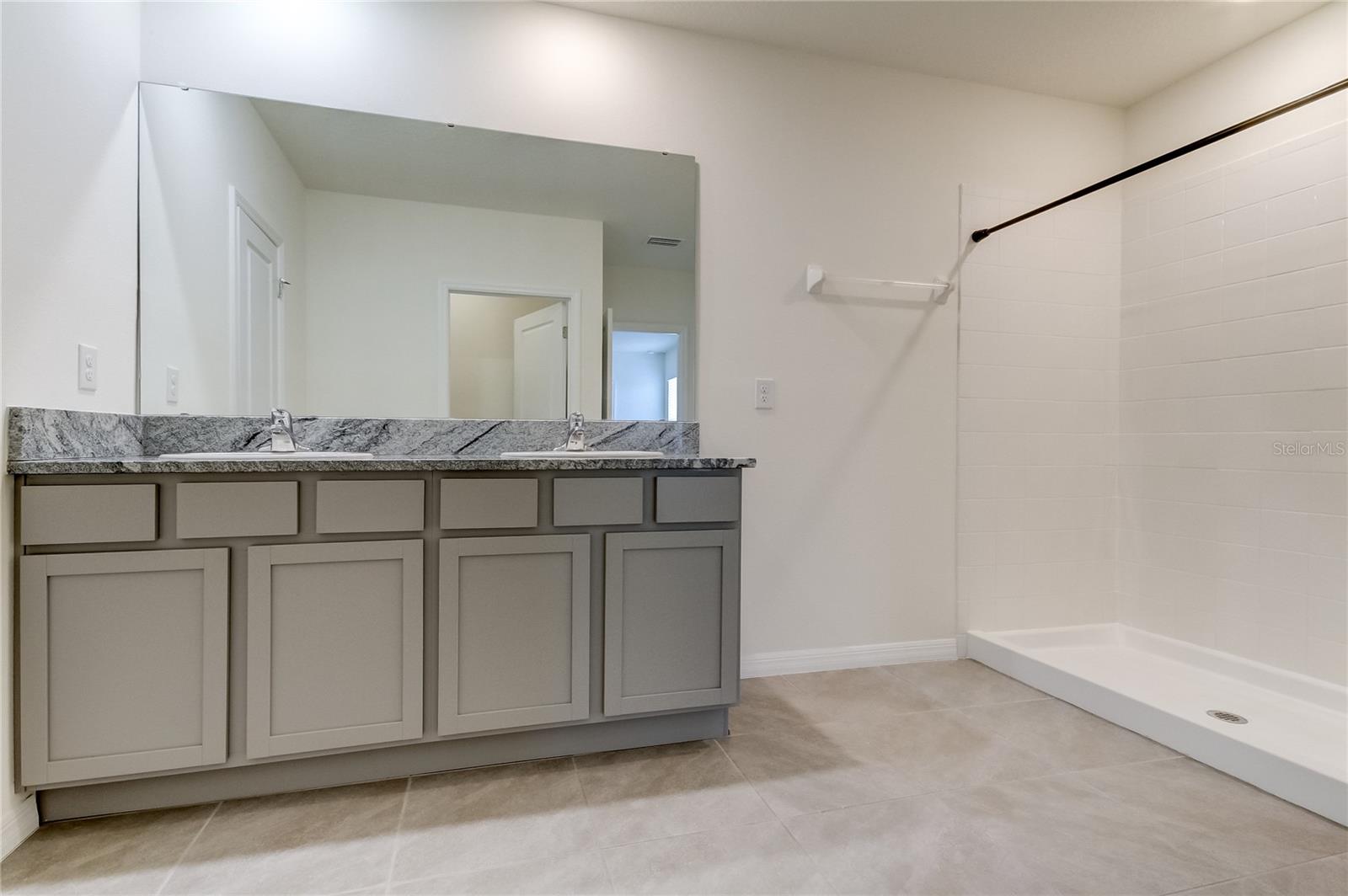 8333 HARDY BAY LOOP, WESLEY CHAPEL, FL, 33545