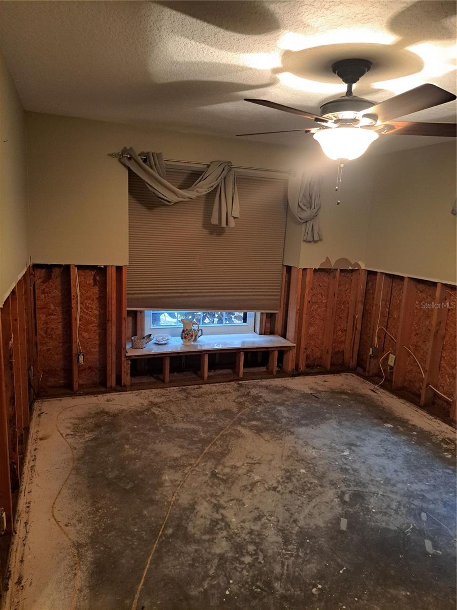 6549 BRENTWOOD DR, ZEPHYRHILLS, FL, 33542