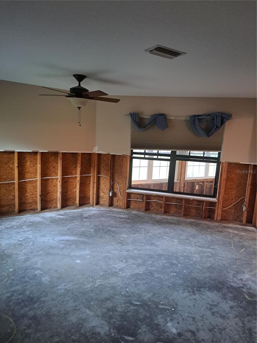 6549 BRENTWOOD DR, ZEPHYRHILLS, FL, 33542
