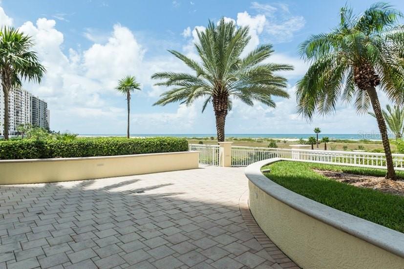 1200 GULF BLVD #102, CLEARWATER BEACH, FL, 33767