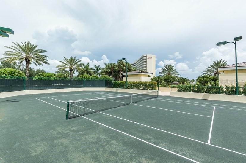 1200 GULF BLVD #102, CLEARWATER BEACH, FL, 33767