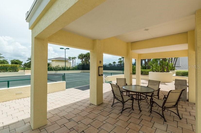 1200 GULF BLVD #102, CLEARWATER BEACH, FL, 33767