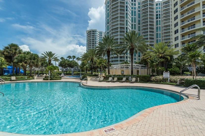 1200 GULF BLVD #102, CLEARWATER BEACH, FL, 33767