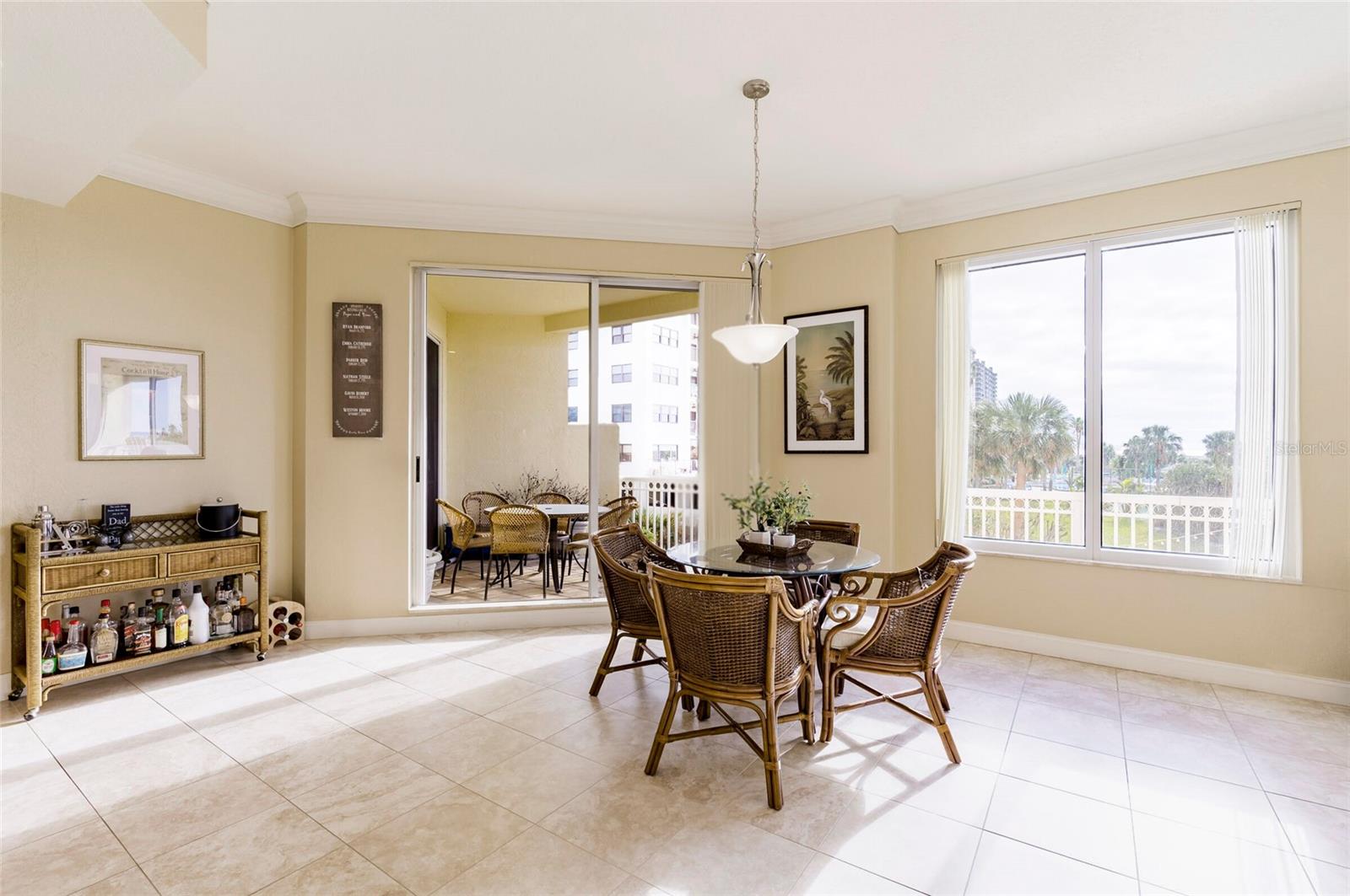 1200 GULF BLVD #102, CLEARWATER BEACH, FL, 33767