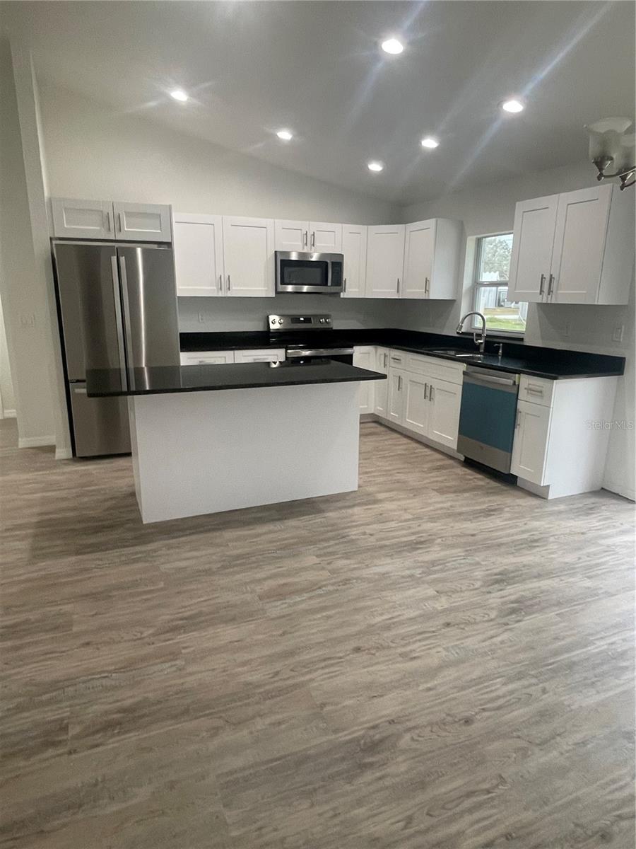 304 KITE AVE, SEBRING, FL, 33870