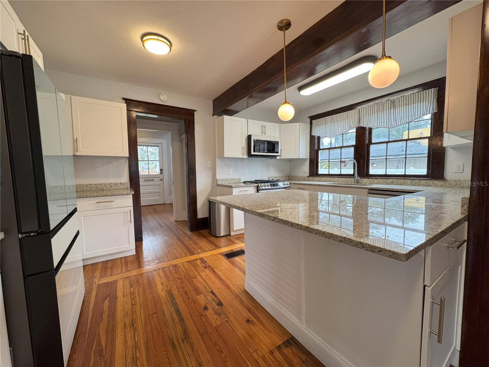2101 SANFORD AVE, SANFORD, FL, 32771