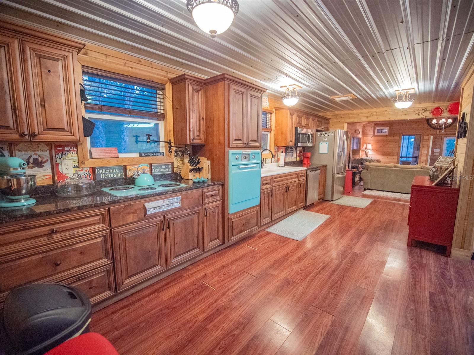 960 SW IOWA, FORT WHITE, FL, 32038