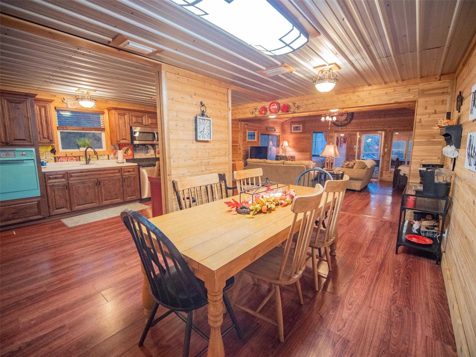 960 SW IOWA, FORT WHITE, FL, 32038