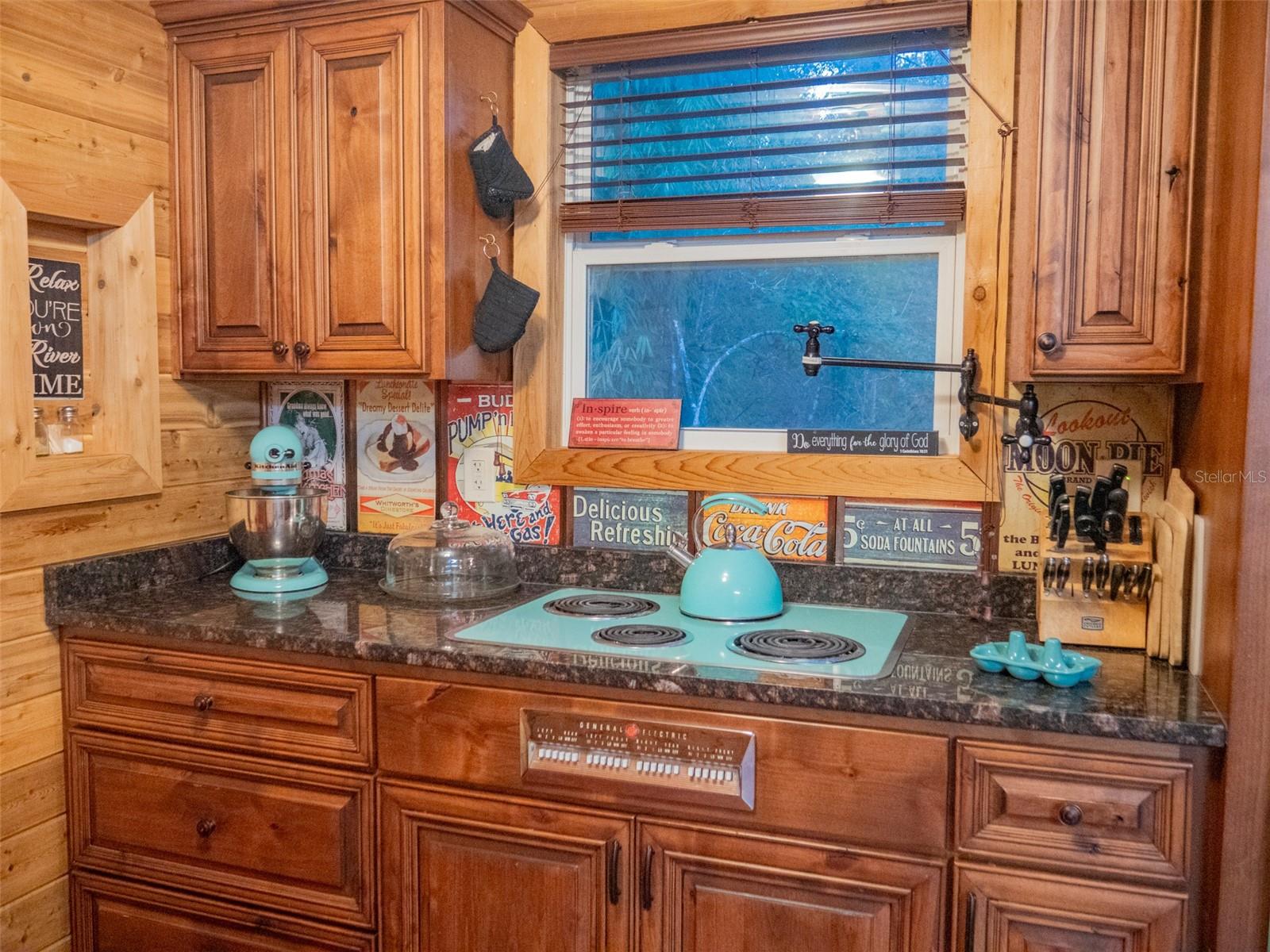 960 SW IOWA, FORT WHITE, FL, 32038