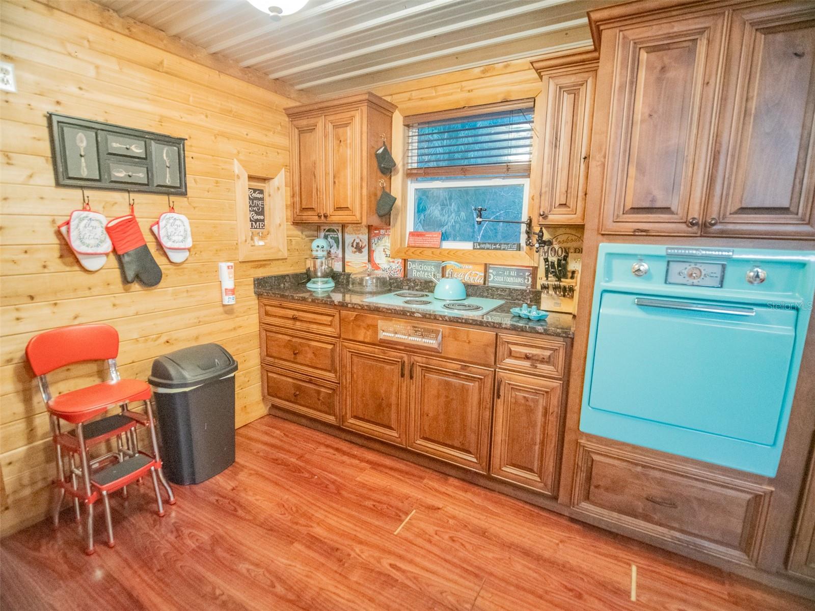 960 SW IOWA, FORT WHITE, FL, 32038