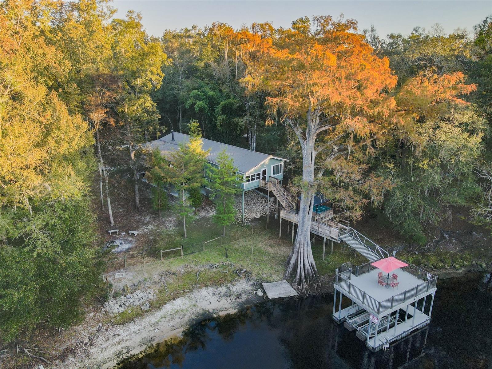 960 SW IOWA, FORT WHITE, FL, 32038