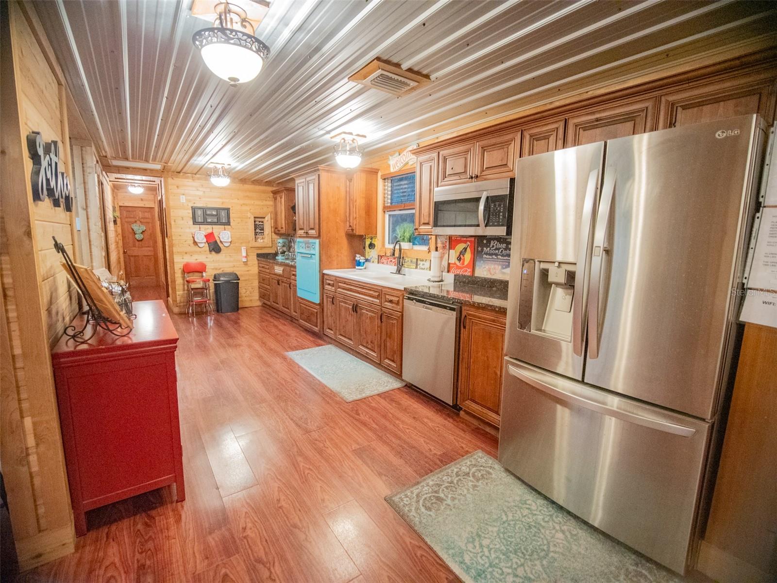 960 SW IOWA, FORT WHITE, FL, 32038
