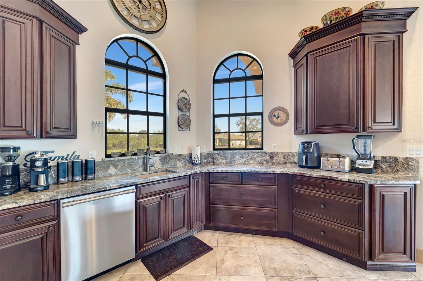 1041 HARBOUR PARK CT, PUNTA GORDA, FL, 33983