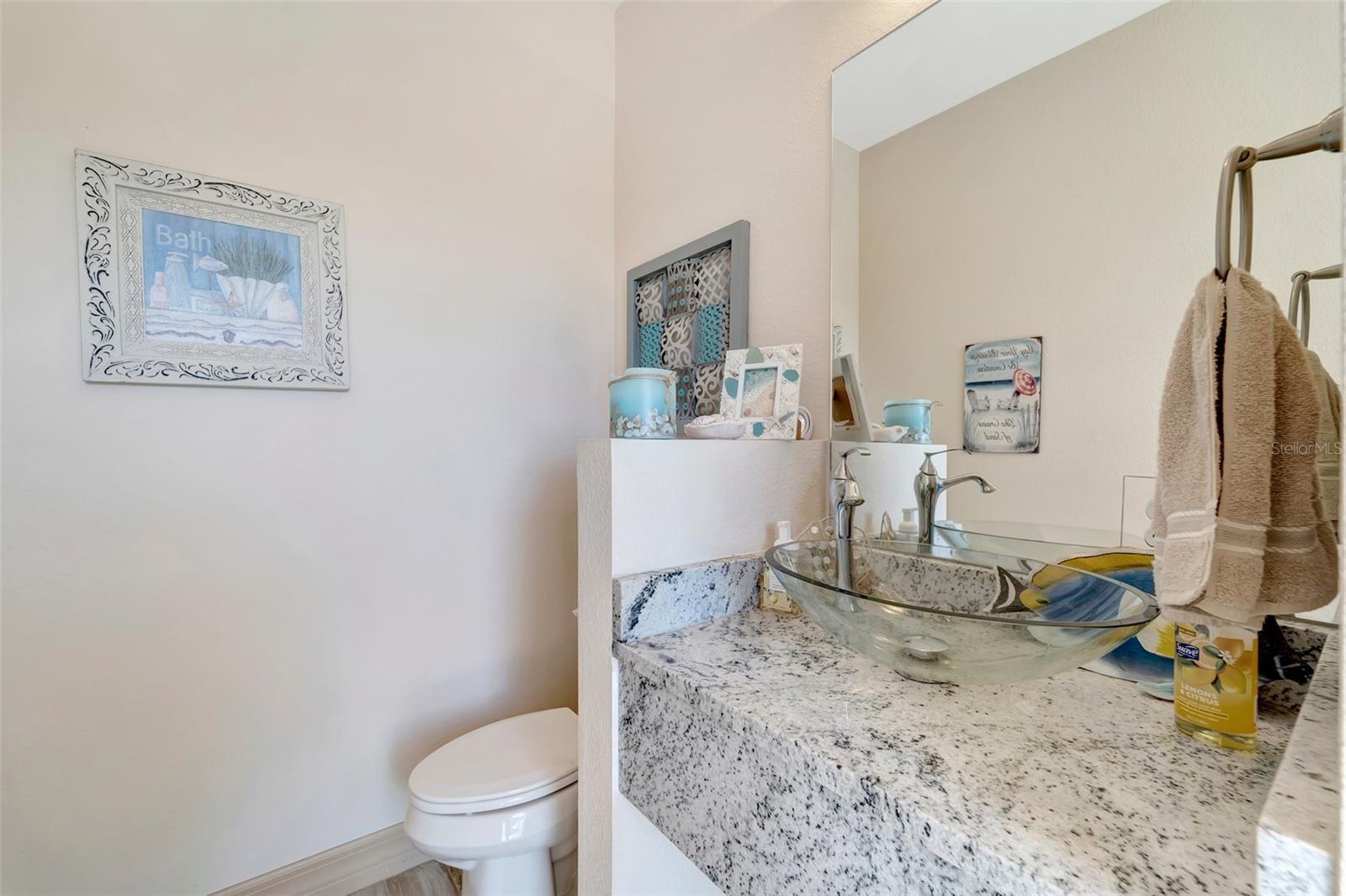 1041 HARBOUR PARK CT, PUNTA GORDA, FL, 33983