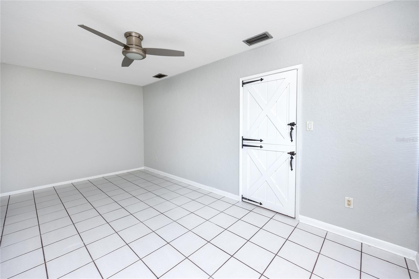 219 BUENA VISTA DR N, DUNEDIN, FL, 34698