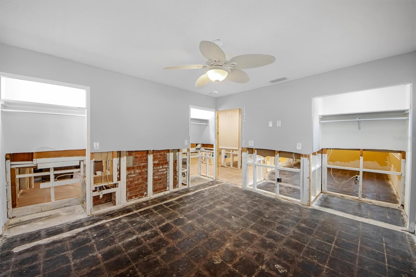 306 55TH ST, HOLMES BEACH, FL, 34217