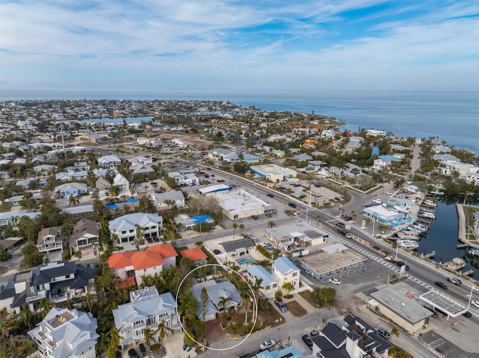 306 55TH ST, HOLMES BEACH, FL, 34217