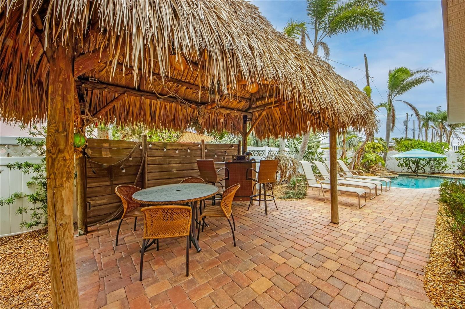 306 55TH ST, HOLMES BEACH, FL, 34217