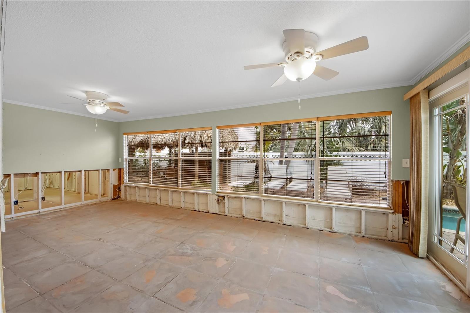 306 55TH ST, HOLMES BEACH, FL, 34217