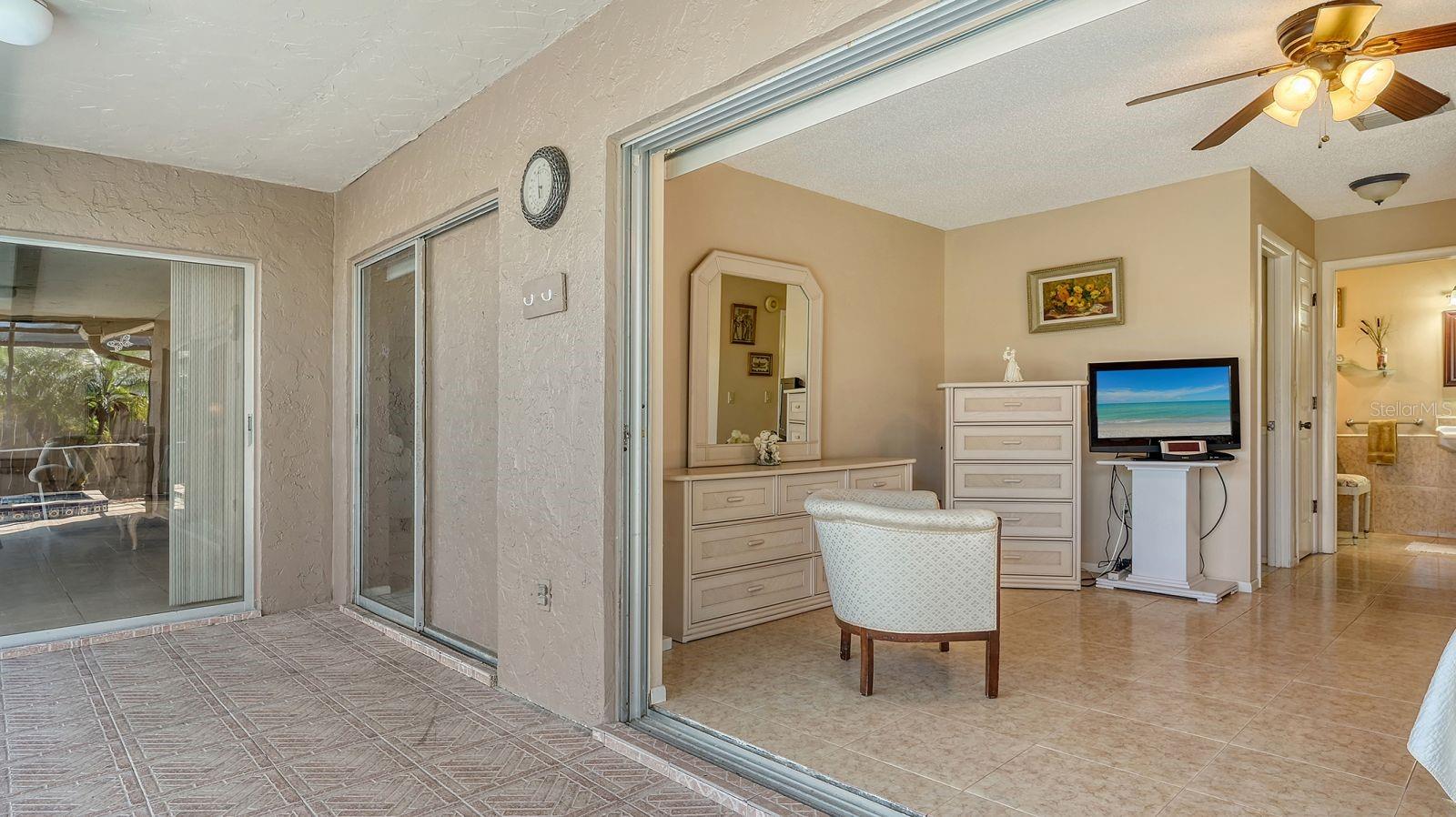 6556 WATERFORD CIR, SARASOTA, FL, 34238