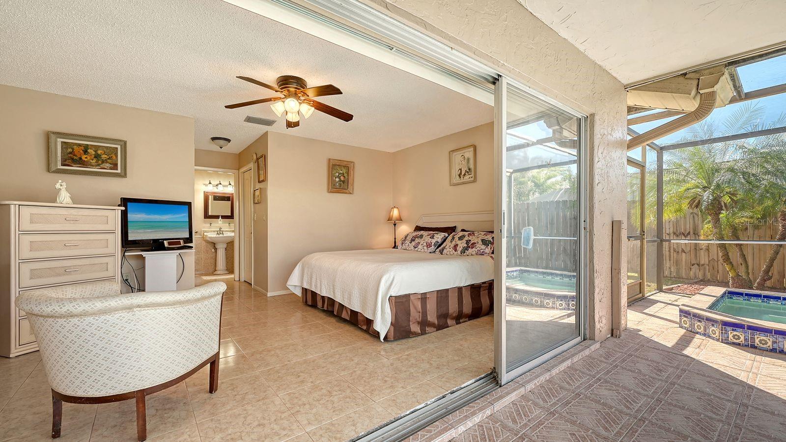 6556 WATERFORD CIR, SARASOTA, FL, 34238